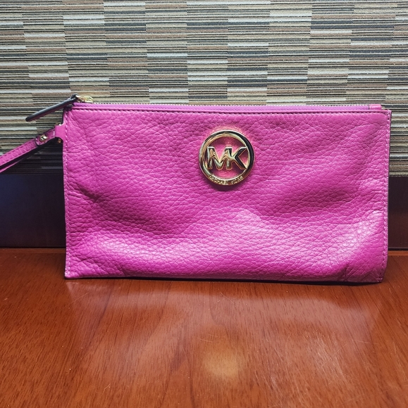 Michael Kors Handbags - Michael Kors Bright Pink Pebble Leather Slim Wristlet
